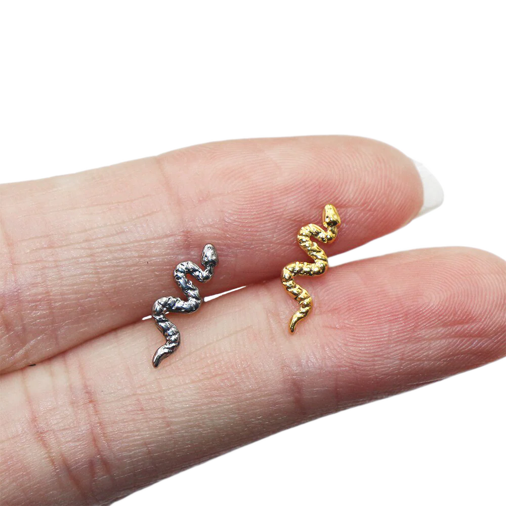 Cute Labret Studs | 16g - Image 9