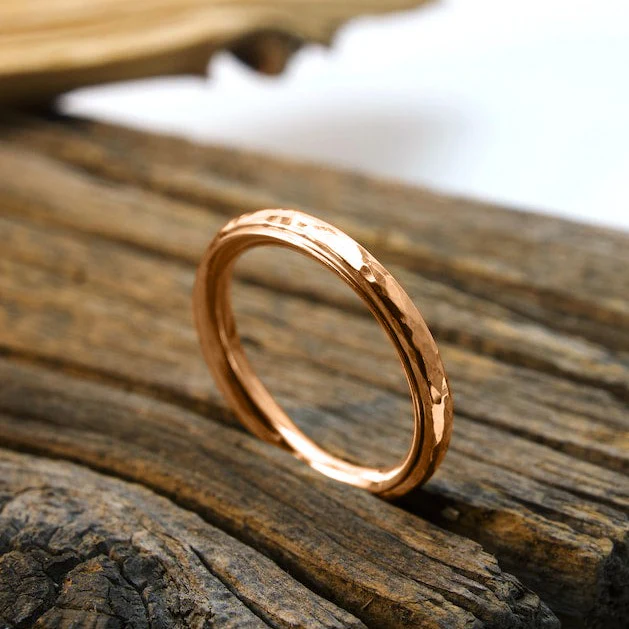 Dainty Hammered Band Spinning Fidget Ring - Image 12