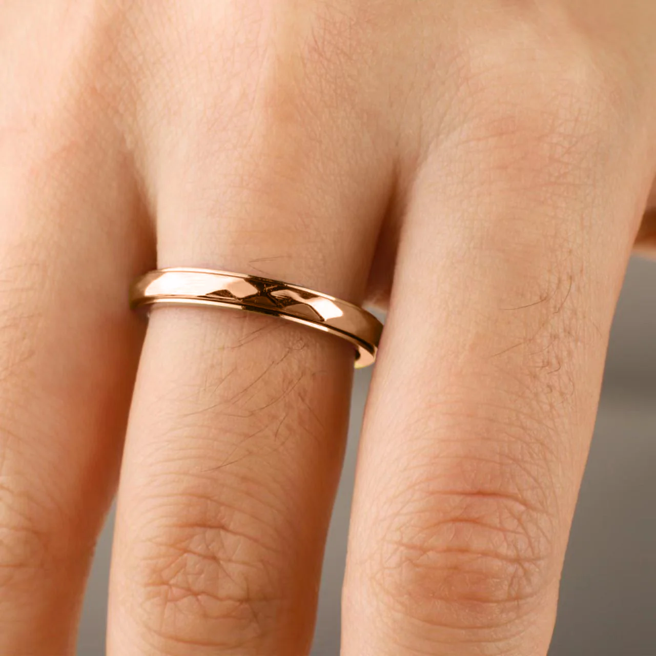 Dainty Hammered Band Spinning Fidget Ring - Image 34