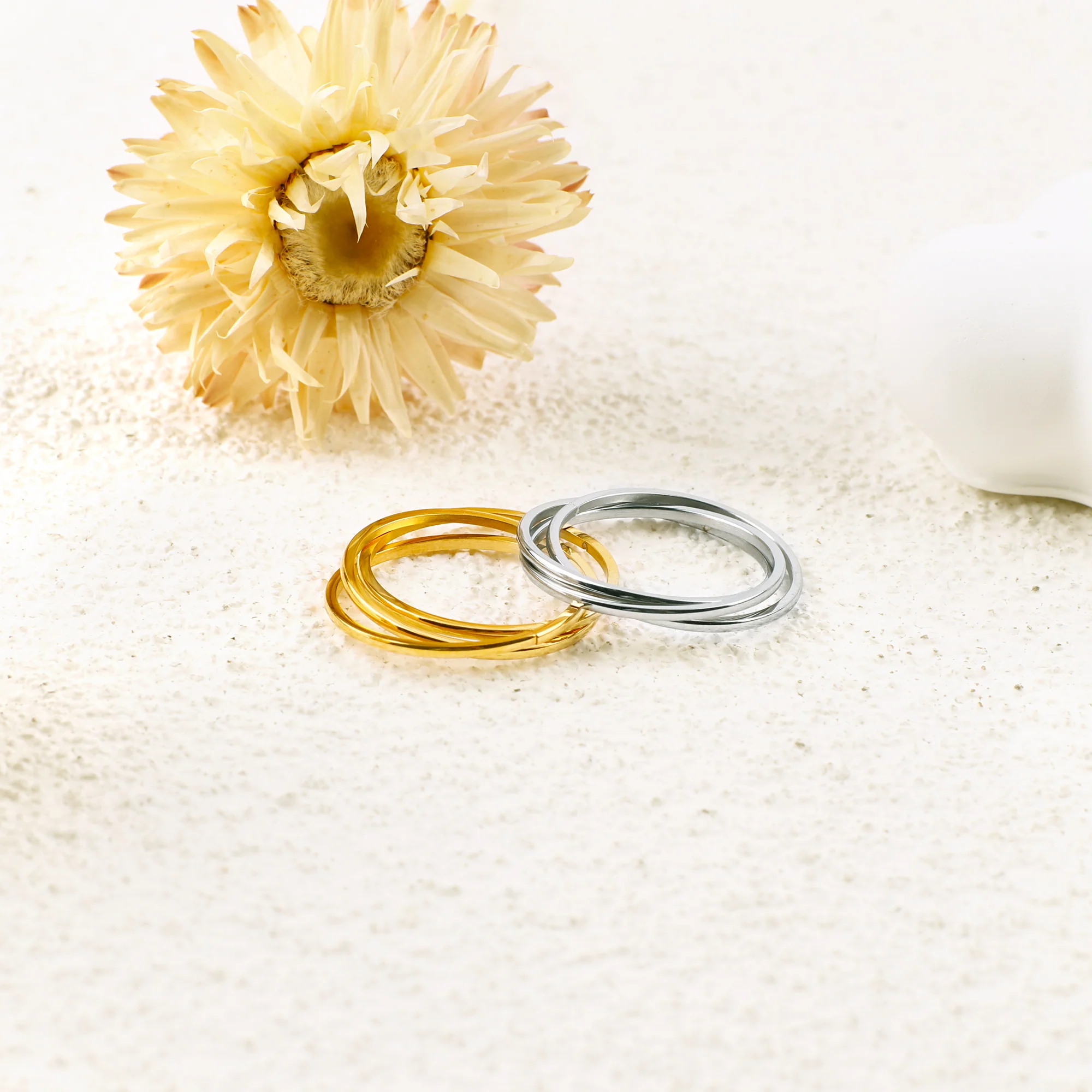 Dainty Interlocking Fidget Ring - Image 19