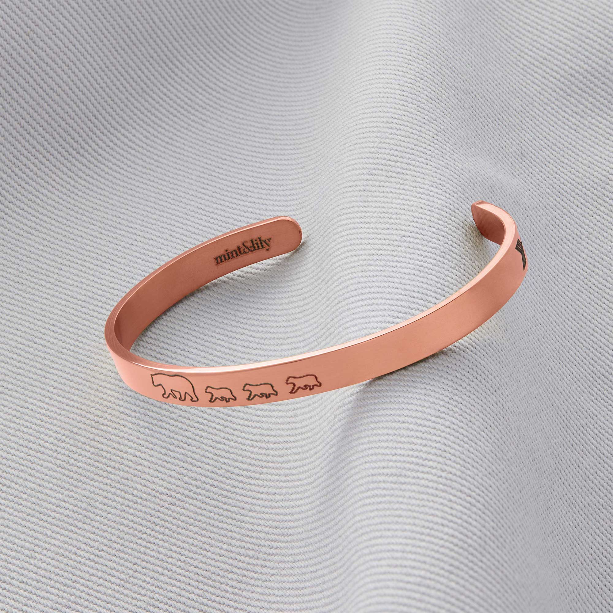 Mama Bear & Her Baby Bears Engraved Cuff Bracelet - Image 134