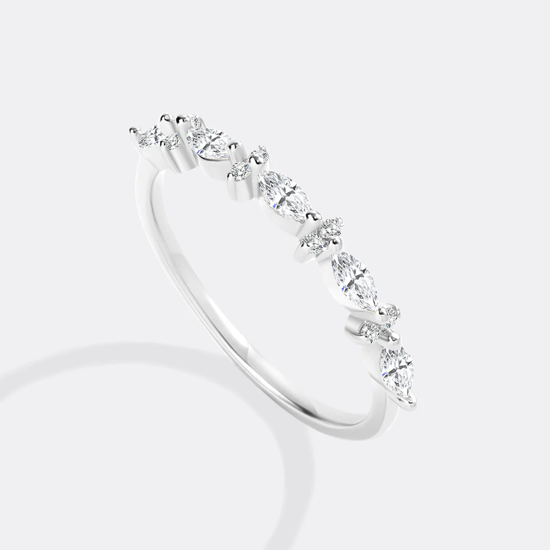 Marquise and Round Diamond Ring - Image 4
