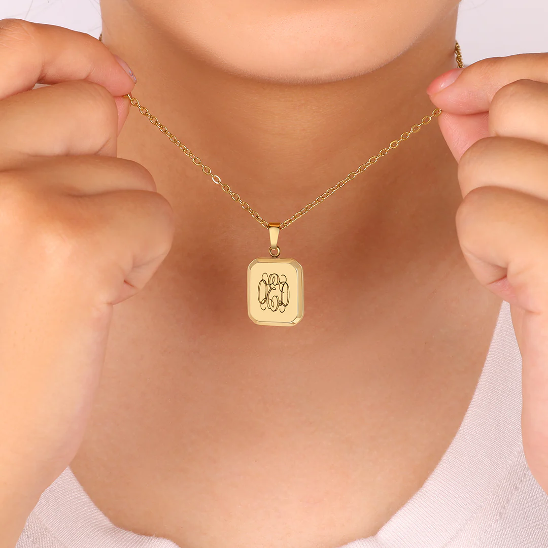 Monogram Portrait Pendant Necklace - Image 4
