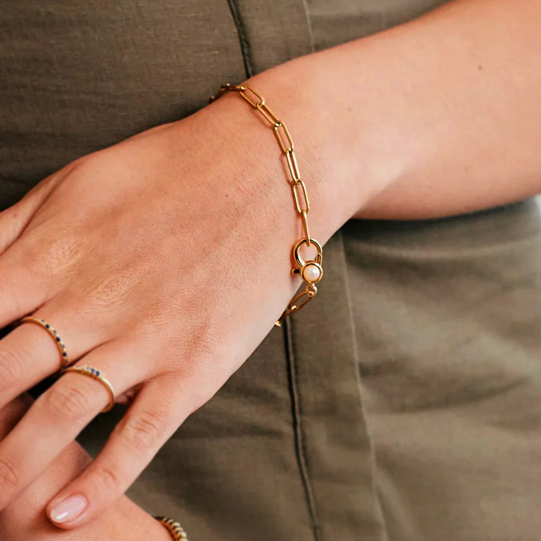 Paperclip Bracelet with Pearl Accent - Image 3