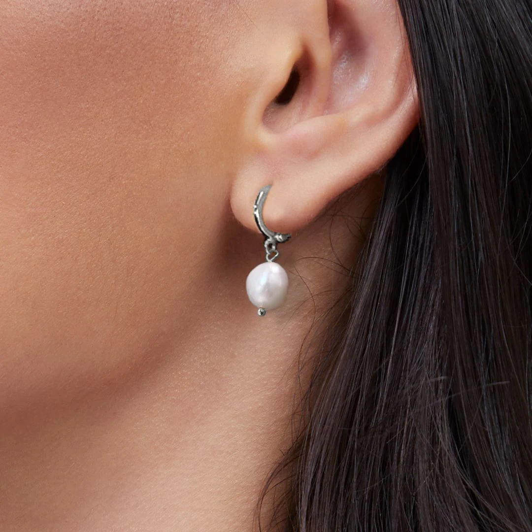 Freshwater Pearl Drop Huggie Earrings - Image 18
