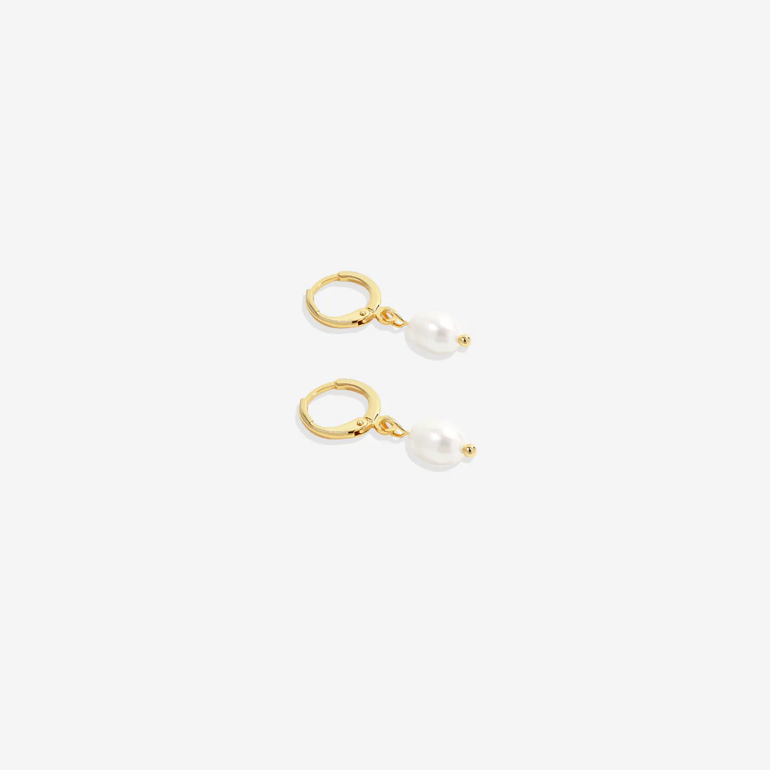Freshwater Pearl Drop Huggie Earrings - Image 28