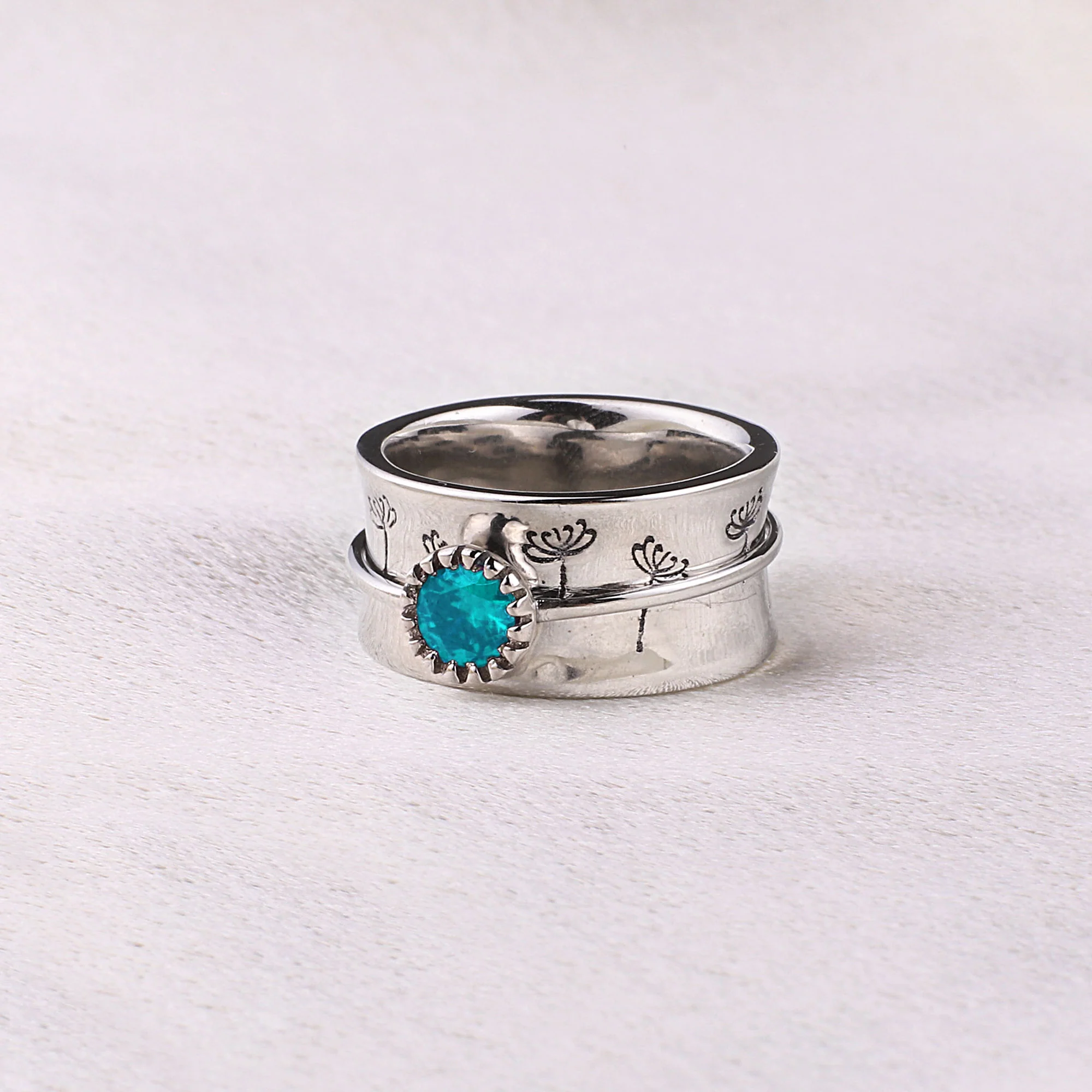Silver Dandelion Birthstone Spinning Fidget Ring - Image 14