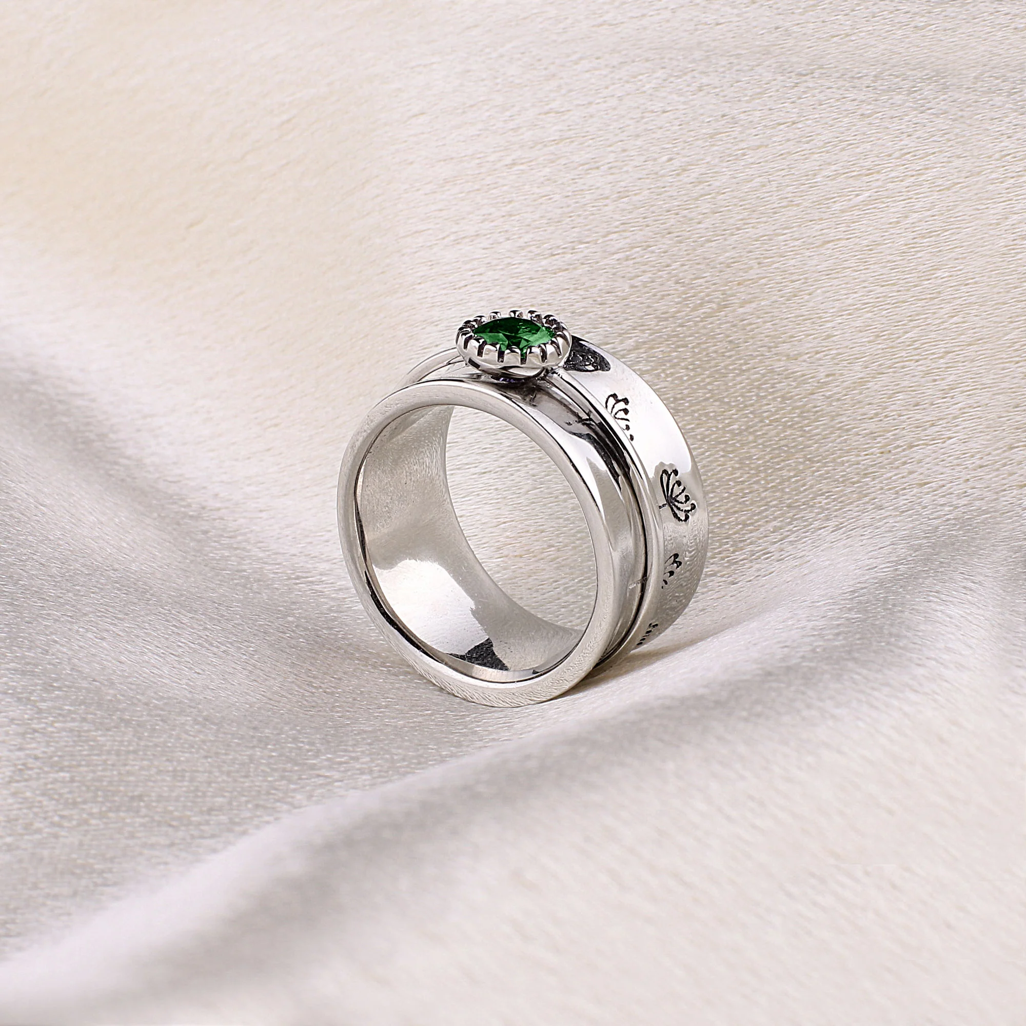 Silver Dandelion Birthstone Spinning Fidget Ring - Image 28