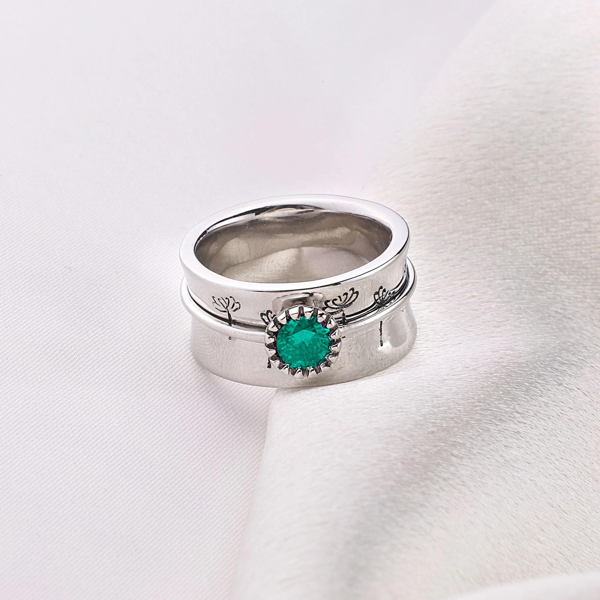 Silver Dandelion Birthstone Spinning Fidget Ring - Image 72