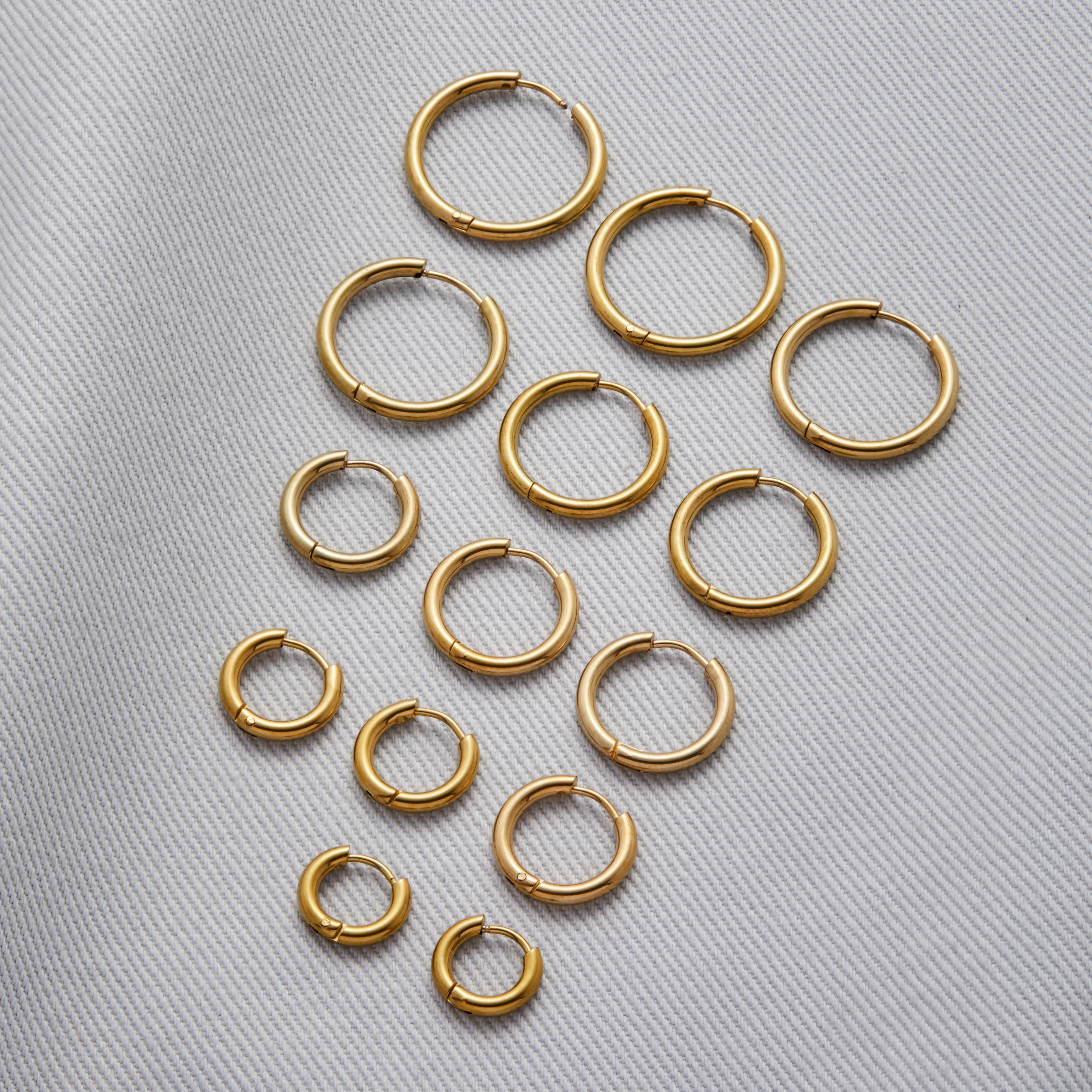 Small Hoop Earrings - Image 17